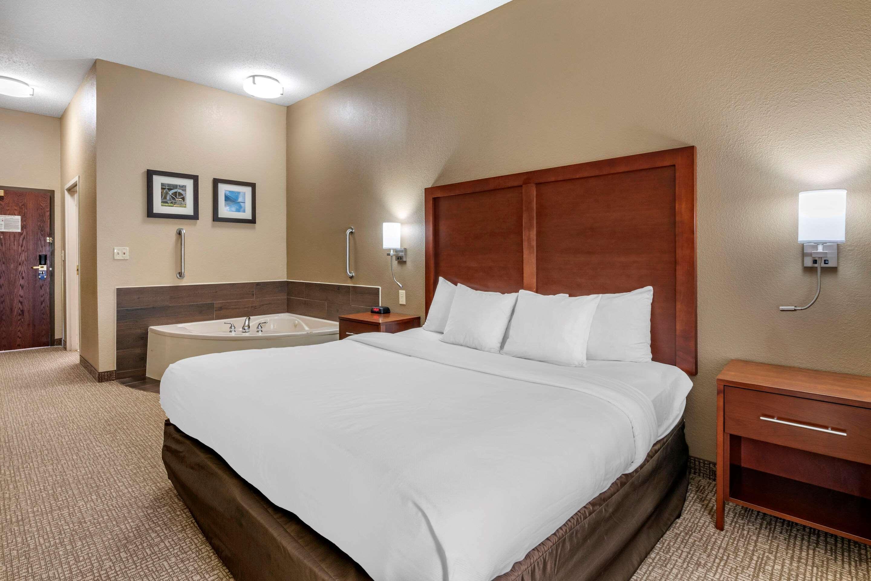 Comfort Inn & Suites St Louis-О'Фалон Екстериор снимка