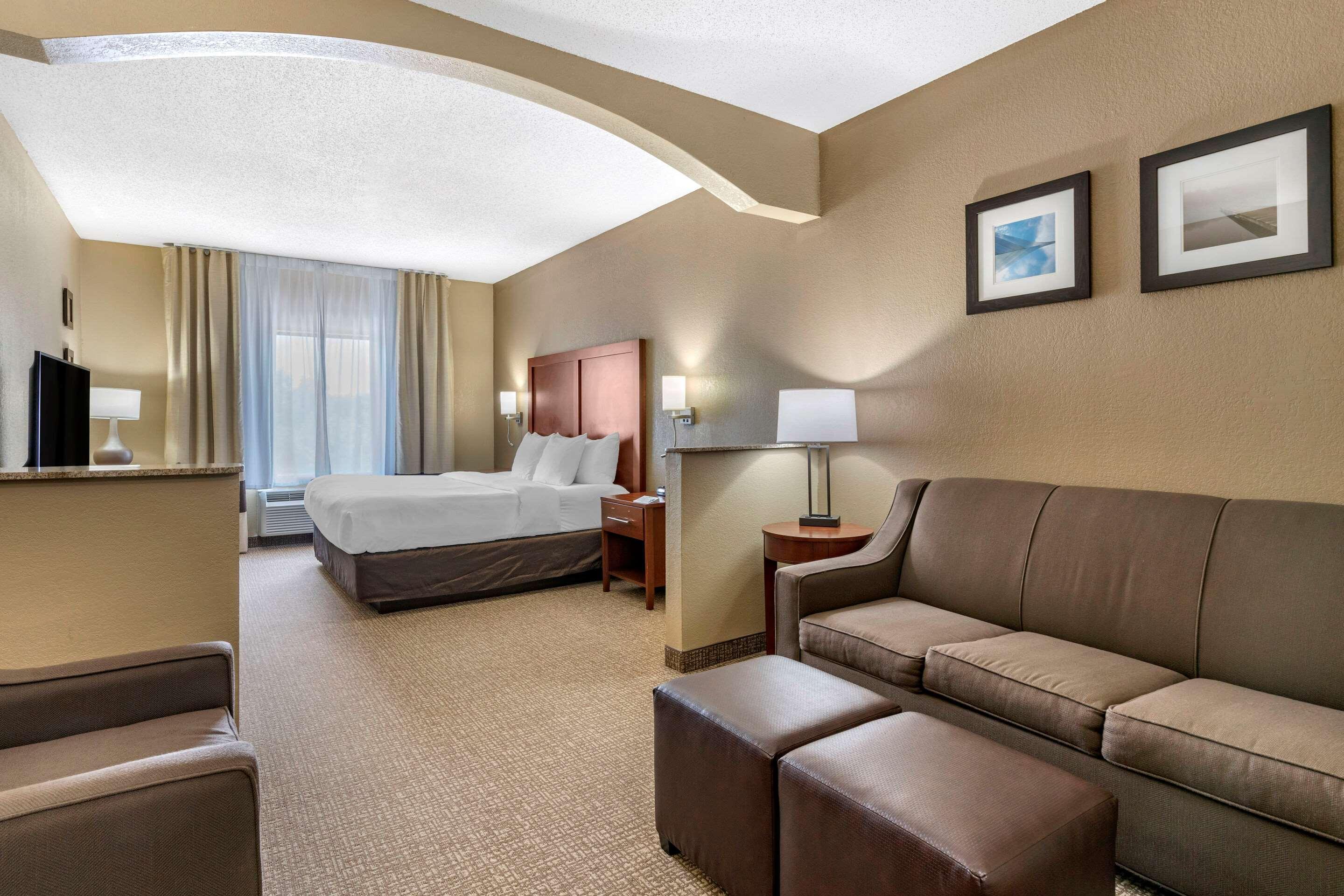 Comfort Inn & Suites St Louis-О'Фалон Екстериор снимка