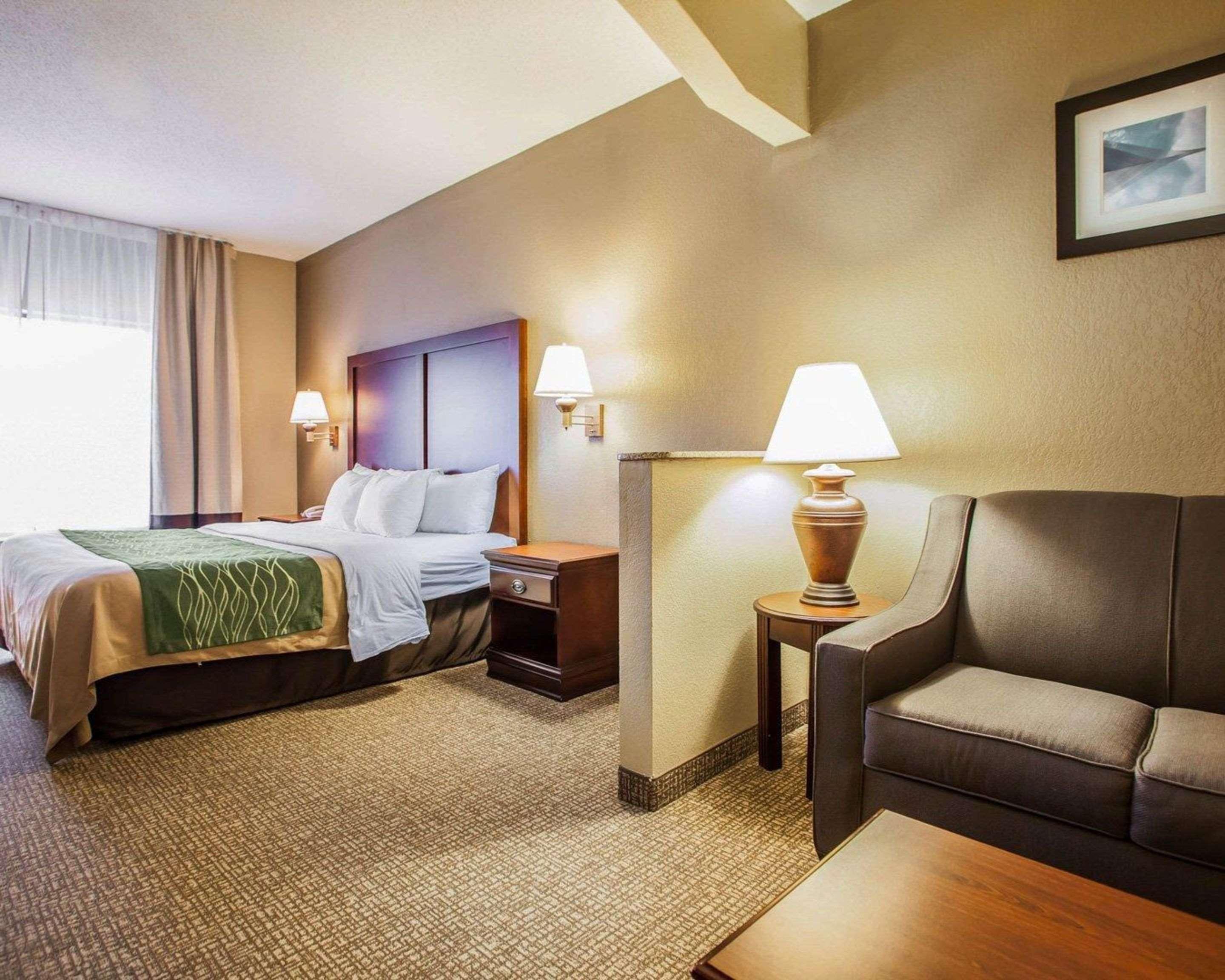 Comfort Inn & Suites St Louis-О'Фалон Екстериор снимка
