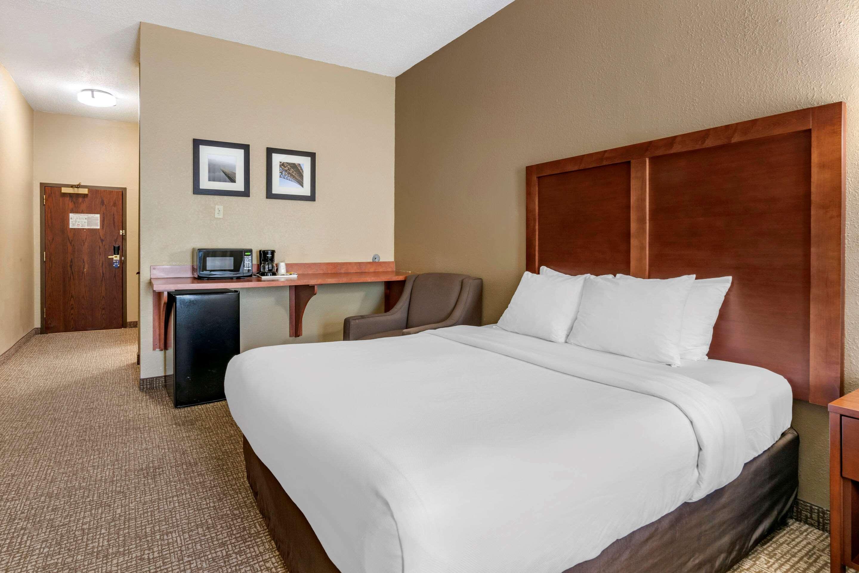 Comfort Inn & Suites St Louis-О'Фалон Екстериор снимка