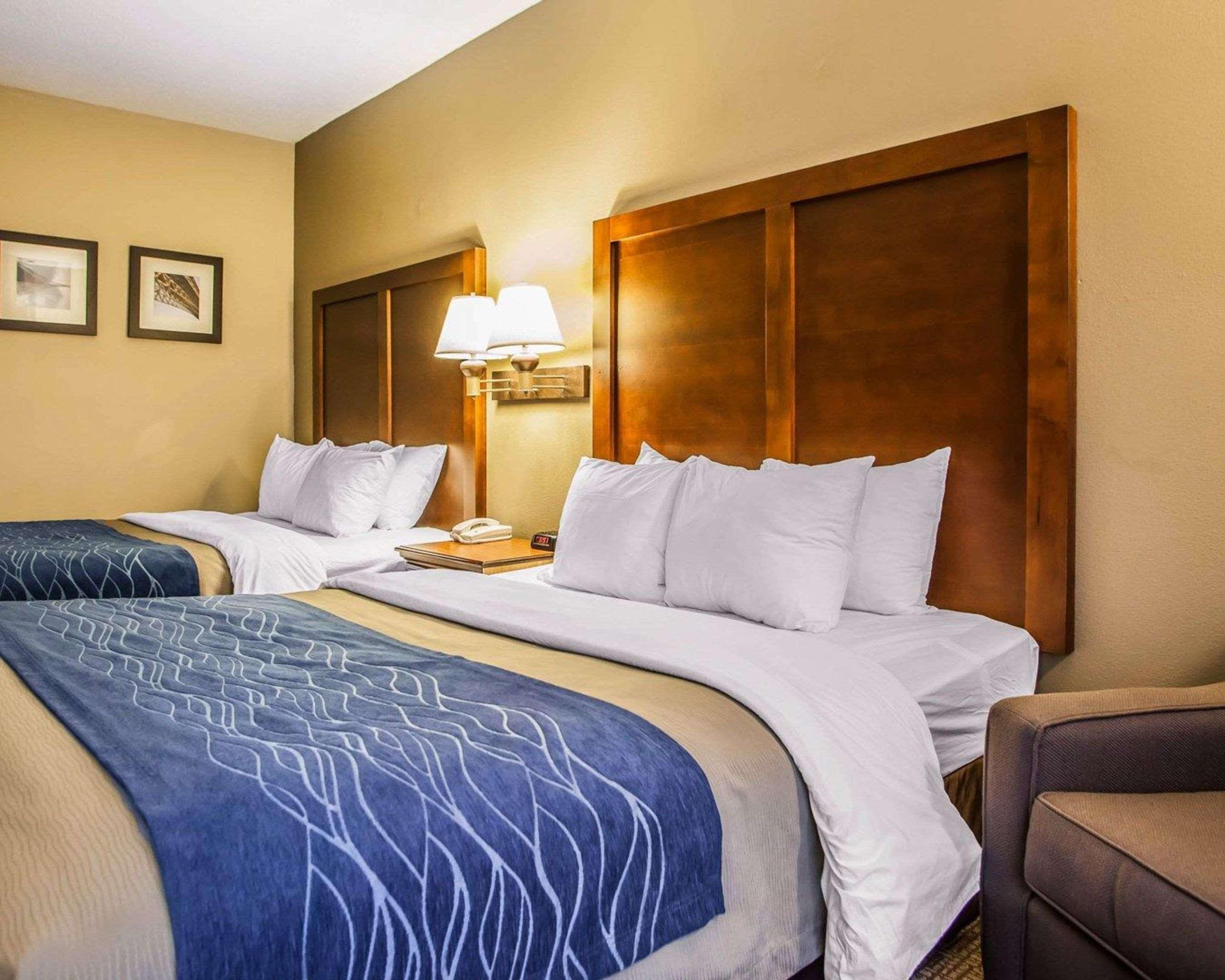 Comfort Inn & Suites St Louis-О'Фалон Екстериор снимка