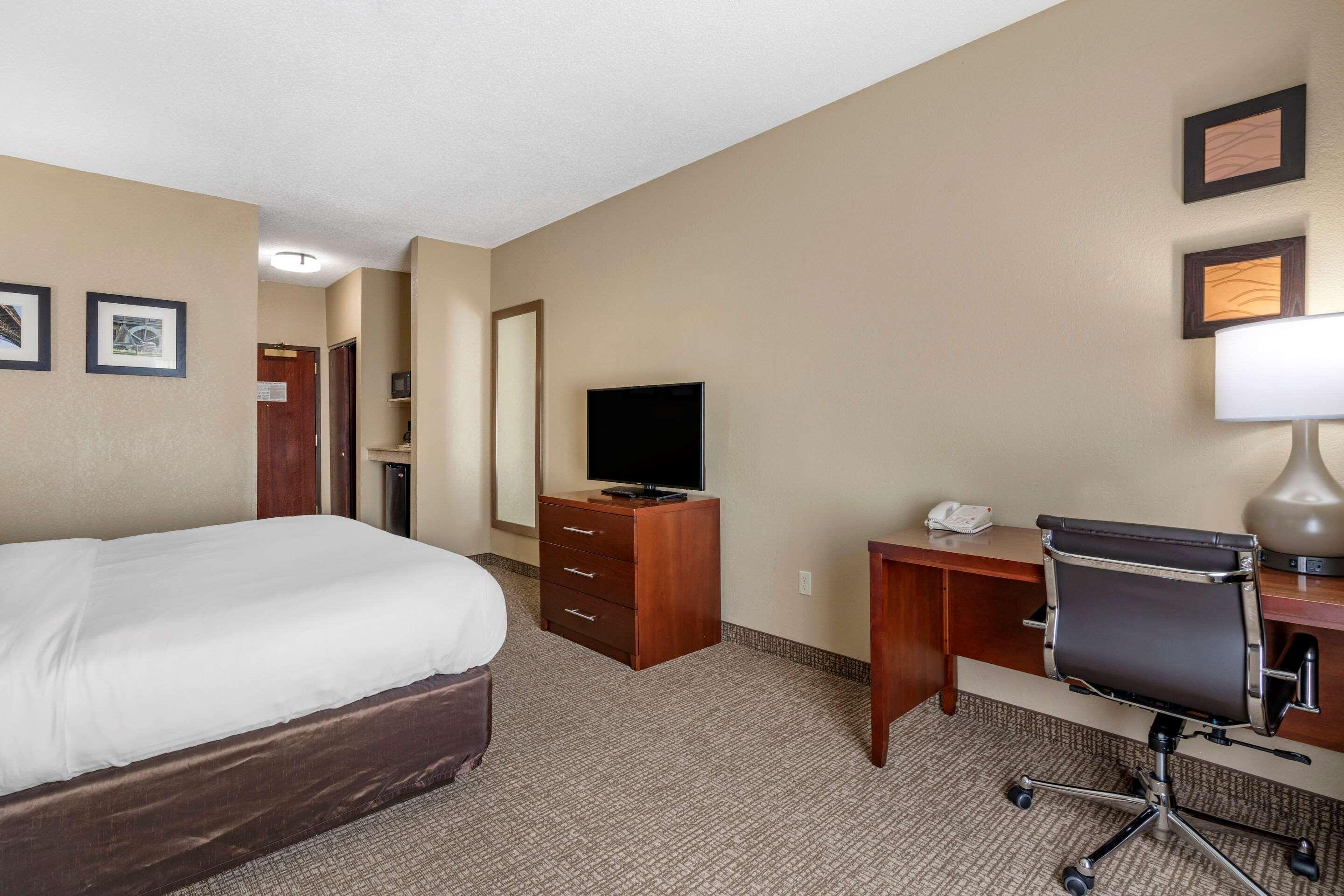 Comfort Inn & Suites St Louis-О'Фалон Екстериор снимка