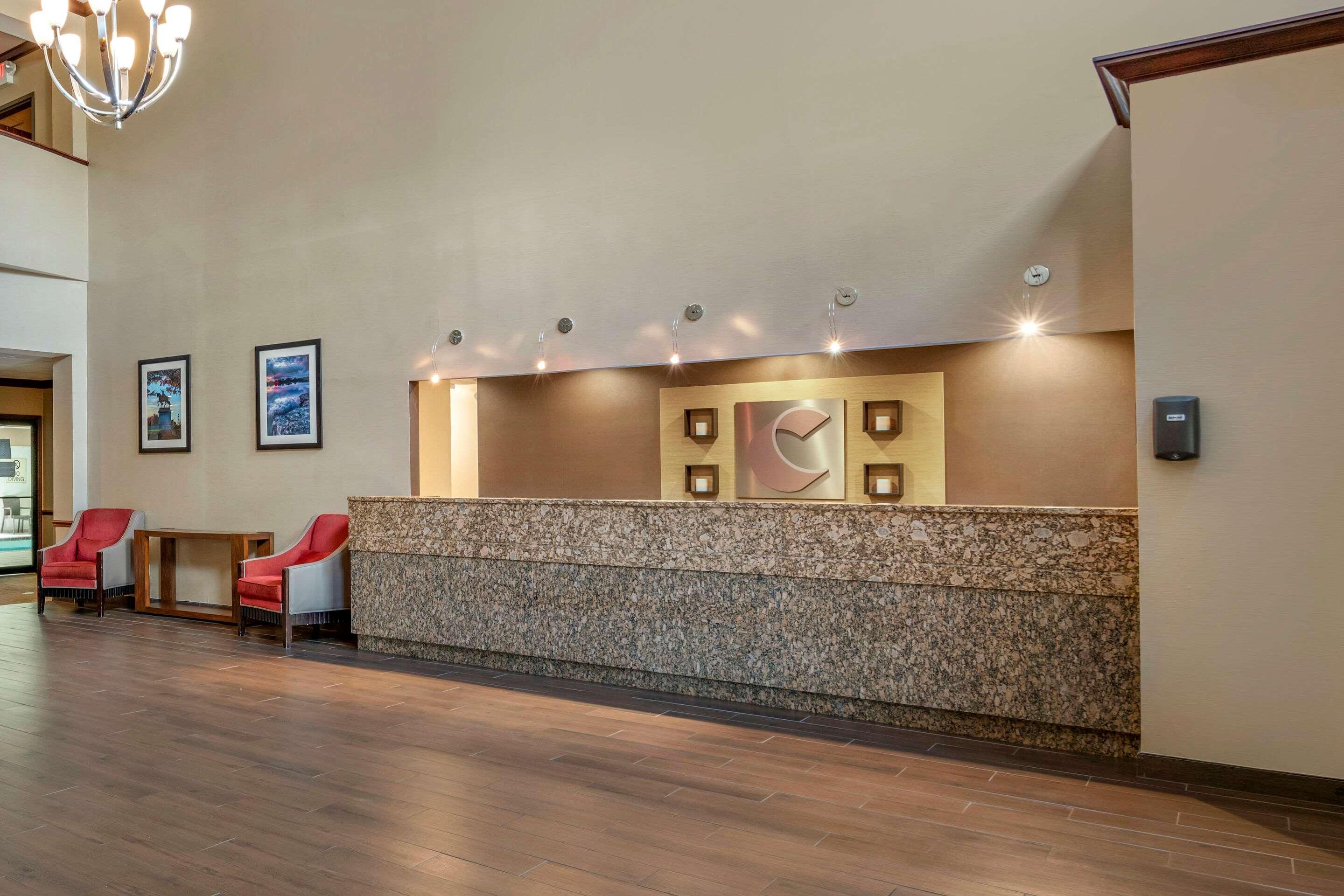 Comfort Inn & Suites St Louis-О'Фалон Екстериор снимка