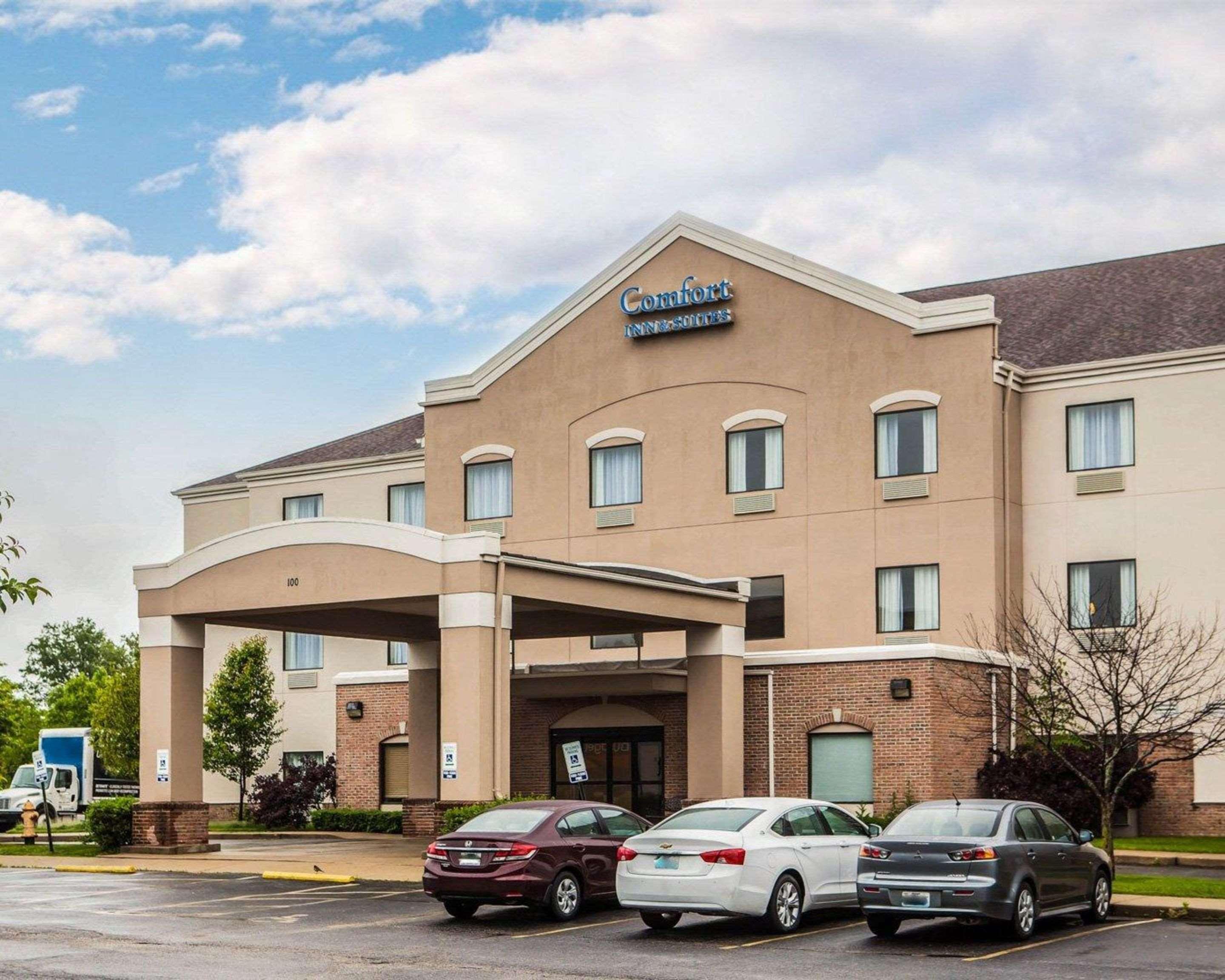 Comfort Inn & Suites St Louis-О'Фалон Екстериор снимка