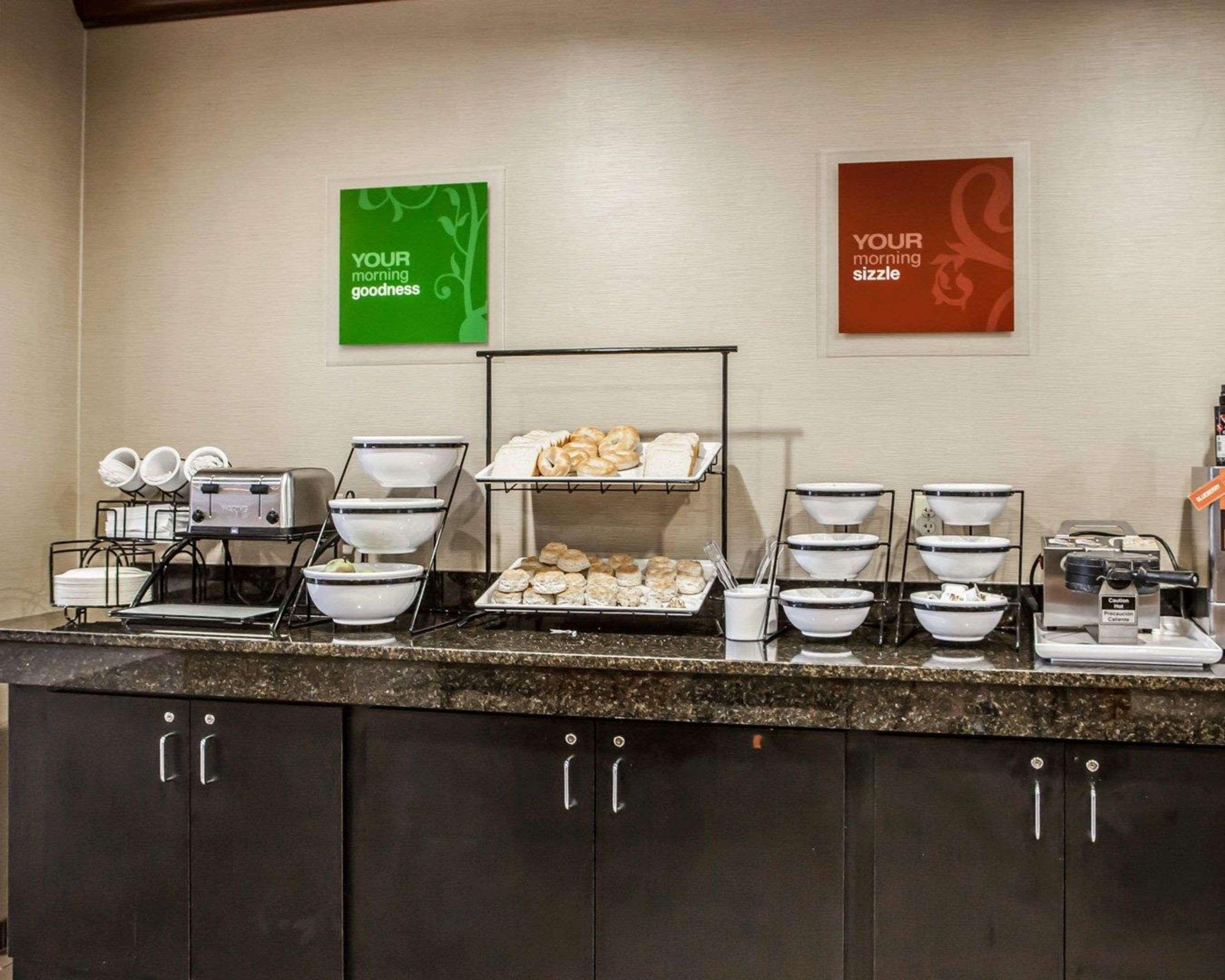 Comfort Inn & Suites St Louis-О'Фалон Екстериор снимка